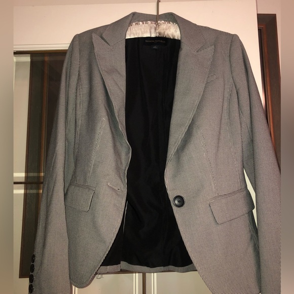 Banana Republic Blazer - Picture 3 of 4
